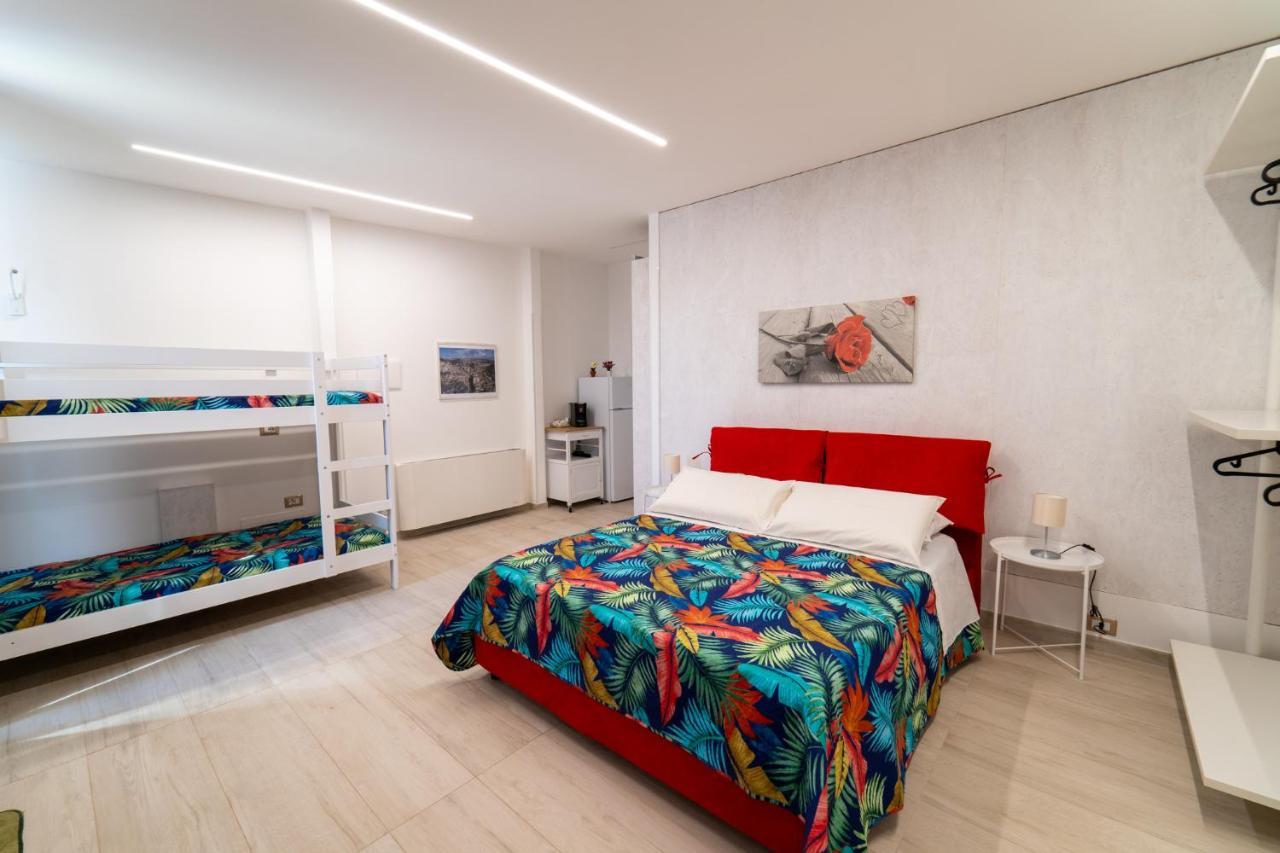 Nni Mia Hotel Modica Buitenkant foto