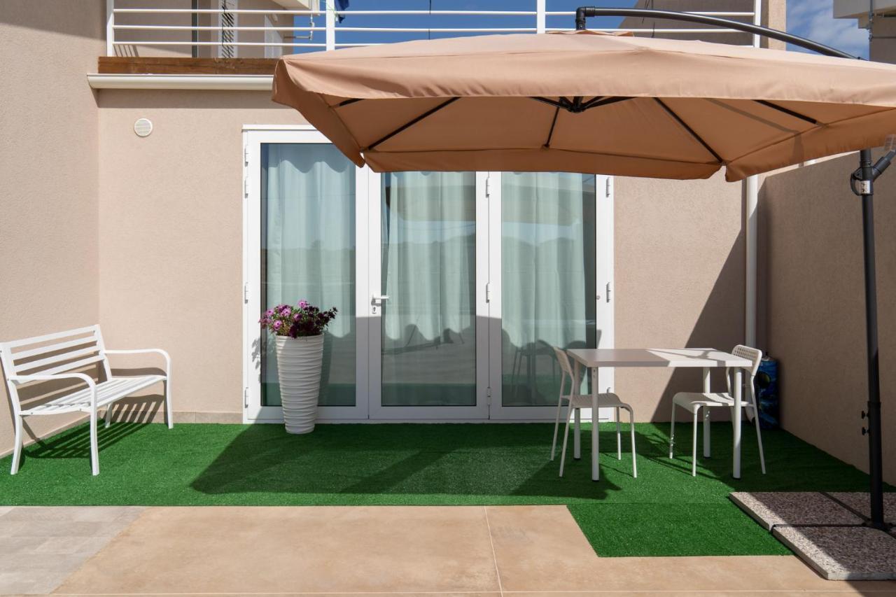 Nni Mia Hotel Modica Buitenkant foto